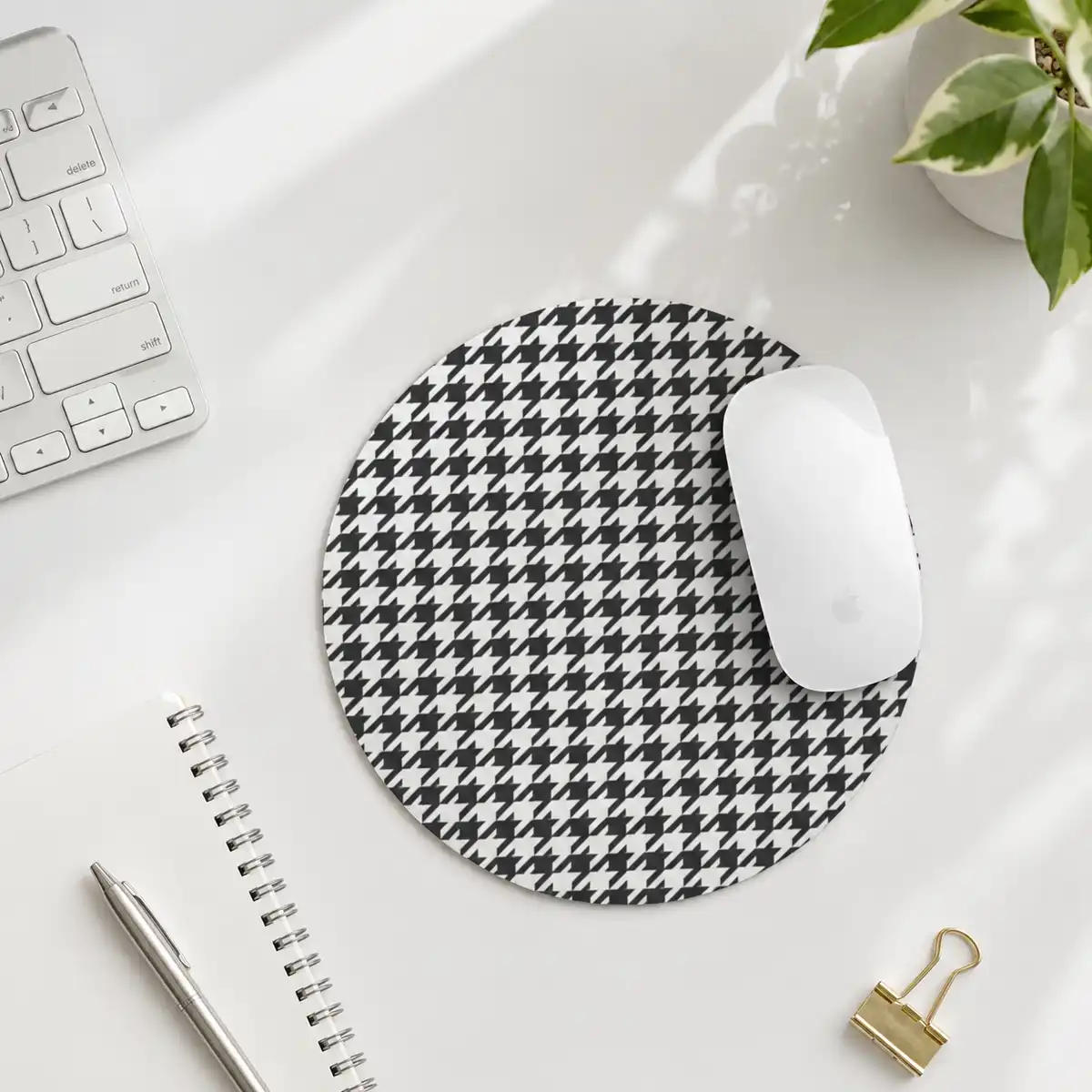 Houndstooth Mouse Pad